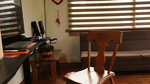 Kozzy  online show from 02/15/25, 08:33