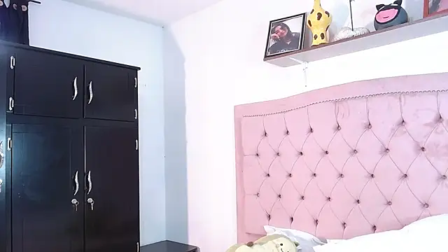 hannnasmith online show from 12/05/24, 06:00