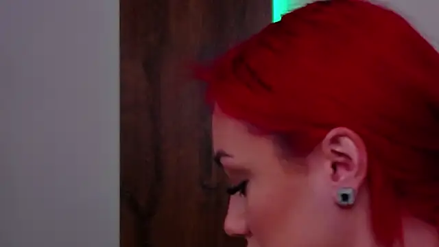 EmyHilton online show from 02/21/26, 06:14