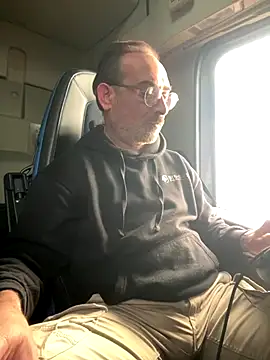 dzhakar online show from 12/18/25, 12:00