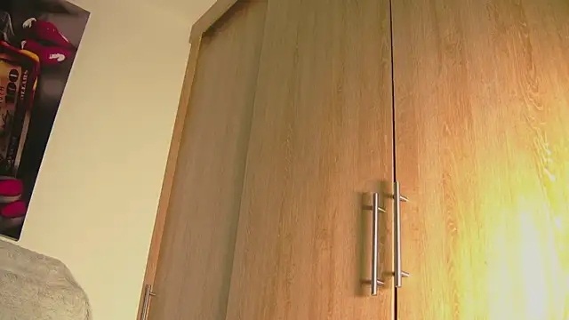 aidaadams online show from 10/06/25, 11:07