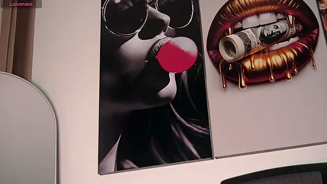 aidaadams online show from 12/01/25, 11:26