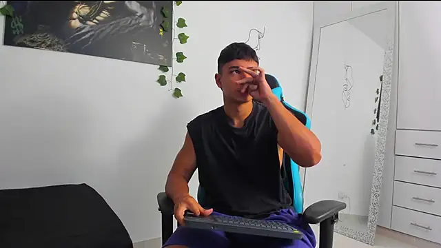 Snapshot of Bray_Kevin chatting on 02/26/25, 11:26 Bray Kevin online show from 02/26/25, 11:26