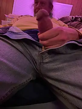 Helmut1971 online show from 04/08/26, 06:02