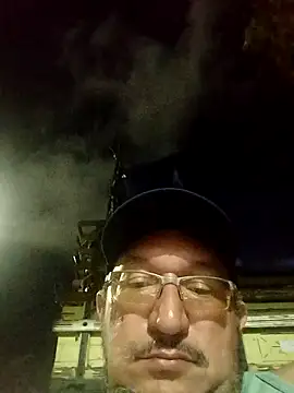 Snapshot of Natanzinhoz chatting on 12/02/25, 11:34 Natanzinhoz online show from 12/02/25, 11:34