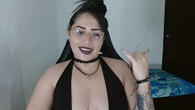 natashasmithe online show from 02/17/26, 01:57