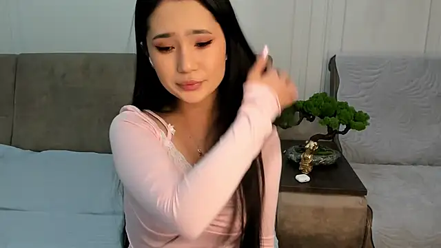 Snapshot of sinsemilla12 chatting on 12/06/24, 04:03 sinsemilla12 online show from 12/06/24, 04:03