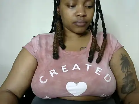 Brown sexy online show from 01/28/25, 02:43