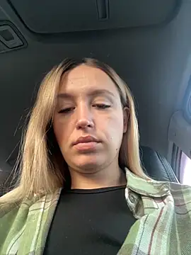 StasyWood online show from 10/12/25, 01:04