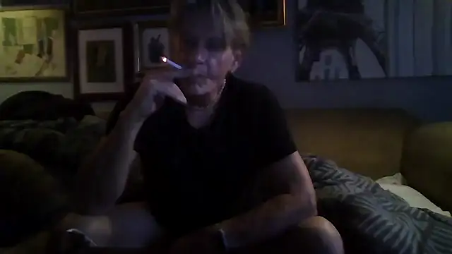 dannedonger2 online show from 09/30/25, 08:25