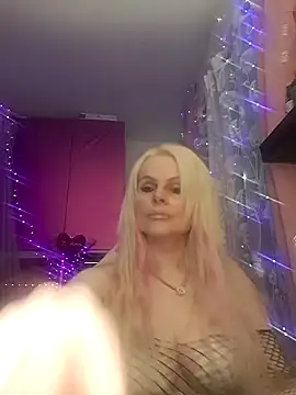 Snapshot of Angeldevilus chatting on 01/10/25, 11:29 Angeldevilus online show from 01/10/25, 11:29