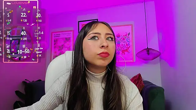 Snapshot of _cloe_martinez chatting on 12/10/24, 12:50 cloe martinez online show from 12/10/24, 12:50