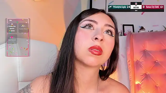 Snapshot of _cloe_martinez chatting on 02/10/25, 05:47 cloe martinez online show from 02/10/25, 05:47