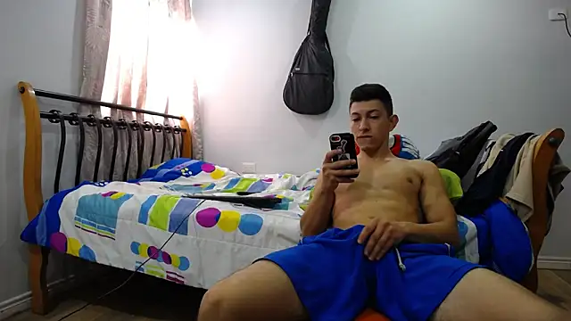 Snapshot of Iam_yourbabyprincess_XD chatting on 01/08/25, 05:26 Iam yourbabyprincess XD online show from 01/08/25, 05:26