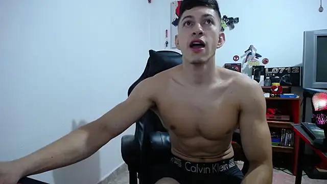 Snapshot of Iam_yourbabyprincess_XD chatting on 02/15/26, 07:51 Iam yourbabyprincess XD online show from 02/15/26, 07:51