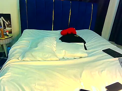 t-Booty risky  online show from 09/27/25, 05:45