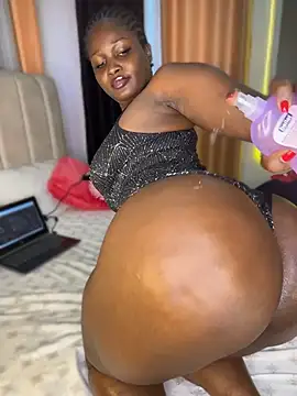 t-Booty risky  online show from 05/14/26, 09:05