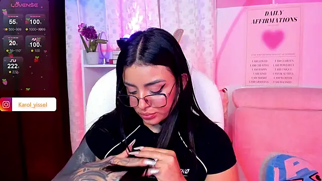 Hinataw33d01 online show from 02/15/25, 08:22