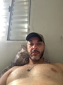 Maiconp78 online show from 04/05/26, 02:58