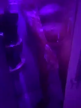 alexisxxxporno online show from 09/24/25, 07:23