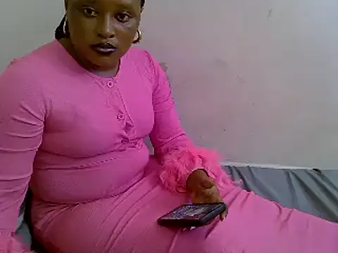 Snapshot of Crystal__Gee chatting on 01/12/25, 10:23 Crystal  Gee online show from 01/12/25, 10:23