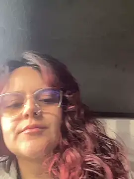 Scarletleon77 online show from 02/28/26, 11:44