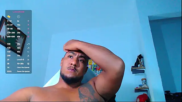 Snapshot of yosoy_enzo2020 chatting on 10/12/25, 04:11 yosoy enzo2020 online show from 10/12/25, 04:11