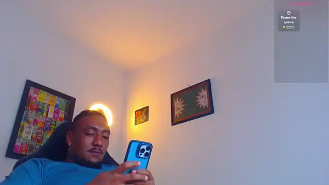 Snapshot of yosoy_enzo2020 chatting on 07/04/26, 04:18 yosoy enzo2020 online show from 07/04/26, 04:18