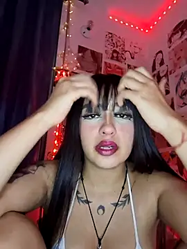 Snapshot of Hot_sophie_ chatting on 03/13/25, 03:11 Hot sophie  online show from 03/13/25, 03:11