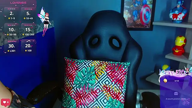 Snapshot of Erika_Stevens chatting on 12/18/25, 03:40 Erika Stevens online show from 12/18/25, 03:40