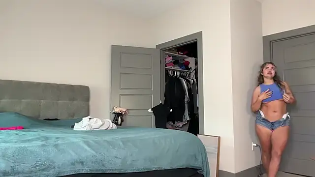 ElenaErickson online show from 01/22/25, 11:43