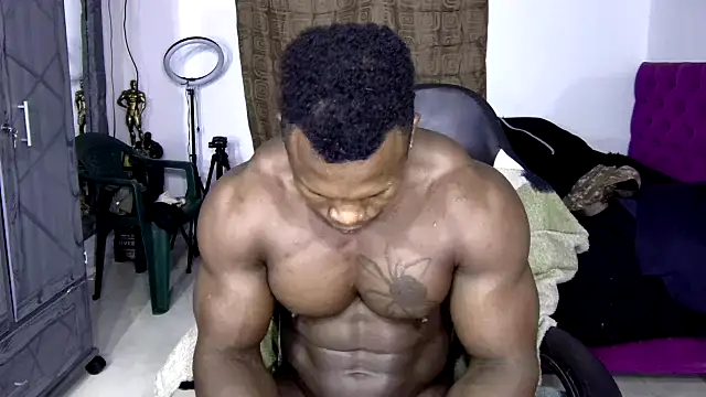 Snapshot of MedellinBlackx chatting on 11/24/25, 11:15 MedellinBlackx online show from 11/24/25, 11:15