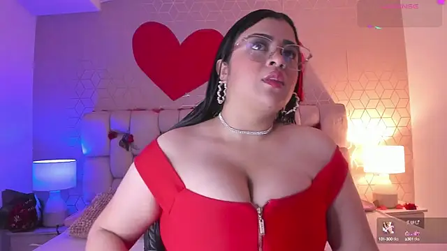 Snapshot of Emilyboobss chatting on 02/15/25, 03:42 Emilyboobss online show from 02/15/25, 03:42