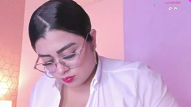 Snapshot of Emilyboobss chatting on 03/15/25, 06:47 Emilyboobss online show from 03/15/25, 06:47