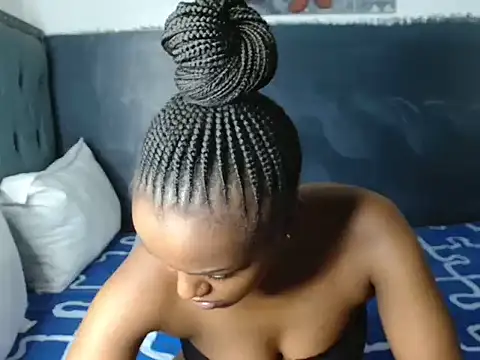 FaeMDom2 online show from 11/02/25, 08:44