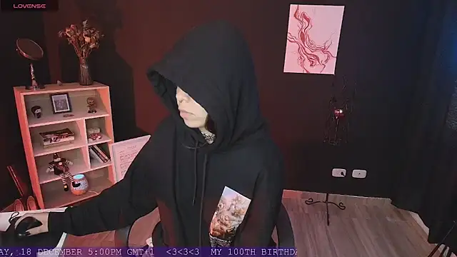  WednesdayFriday  online show from 12/15/24, 09:31