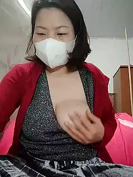 Snapshot of Anna_Toy19 chatting on 02/14/25, 03:36 Anna Toy19 online show from 02/14/25, 03:36