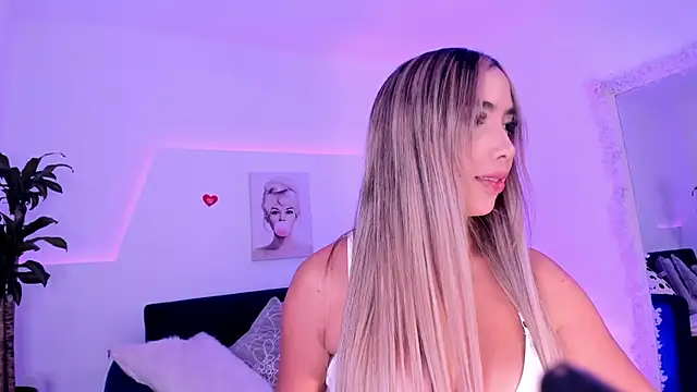 Snapshot of Marian_se chatting on 02/11/25, 09:35 Marian se online show from 02/11/25, 09:35