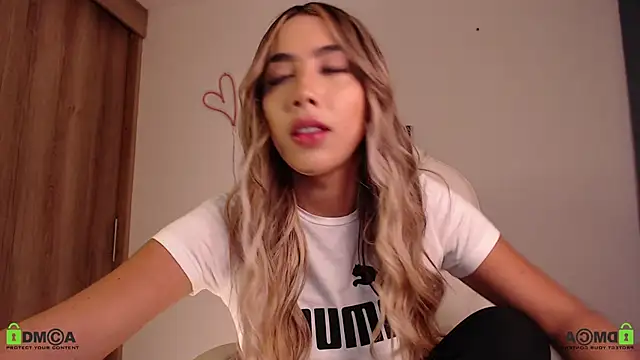 Snapshot of Marian_se chatting on 02/27/25, 11:37 Marian se online show from 02/27/25, 11:37