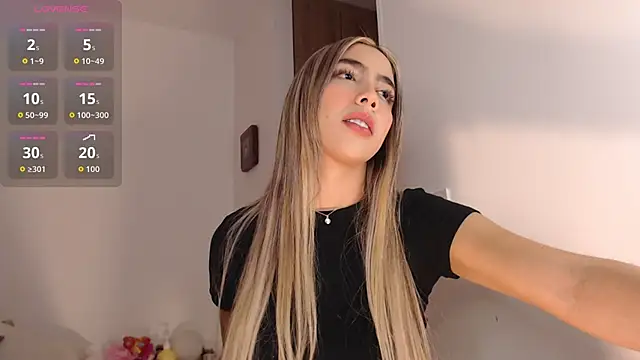 Snapshot of Marian_se chatting on 09/30/25, 10:26 Marian se online show from 09/30/25, 10:26