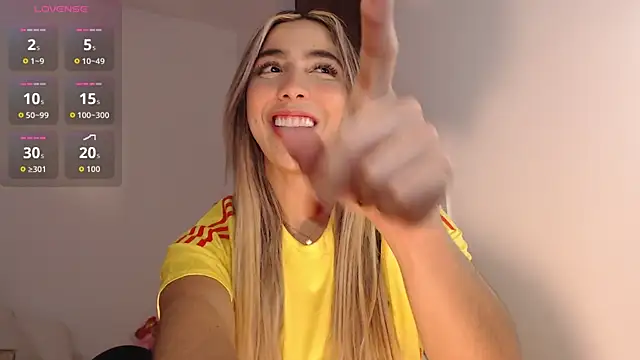 Snapshot of Marian_se chatting on 10/11/25, 08:40 Marian se online show from 10/11/25, 08:40