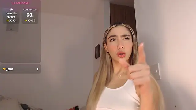 Snapshot of Marian_se chatting on 11/03/25, 06:42 Marian se online show from 11/03/25, 06:42