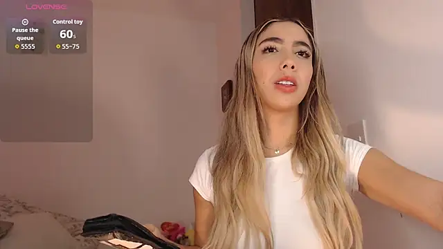 Snapshot of Marian_se chatting on 11/11/25, 07:03 Marian se online show from 11/11/25, 07:03