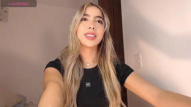 Snapshot of Marian_se chatting on 01/18/26, 09:18 Marian se online show from 01/18/26, 09:18