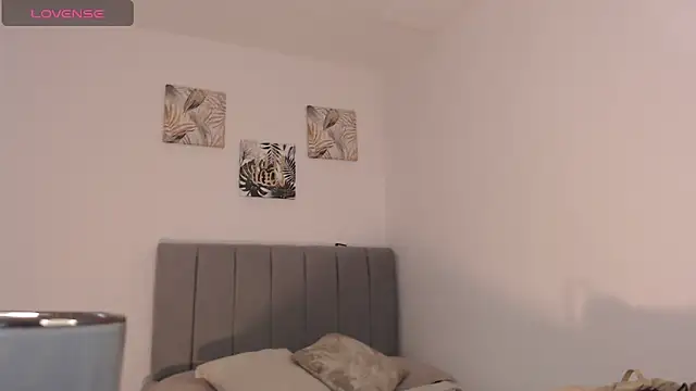 Snapshot of Marian_se chatting on 02/14/26, 04:26 Marian se online show from 02/14/26, 04:26