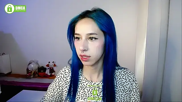 Snapshot of dakota_senju chatting on 12/17/25, 09:32 dakota senju online show from 12/17/25, 09:32