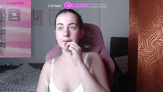 Snapshot of SweetieKendl chatting on 02/20/25, 10:15 SweetieKendl online show from 02/20/25, 10:15