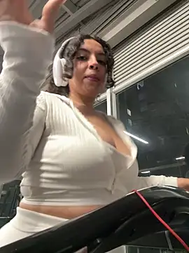 Nathcurly  online show from 04/06/26, 01:36