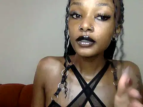 Snapshot of mavelous_mia chatting on 06/15/26, 07:54 mavelous mia online show from 06/15/26, 07:54