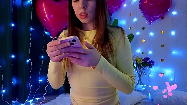 Snapshot of kristina_amurova chatting on 02/16/26, 06:59 kristina amurova online show from 02/16/26, 06:59